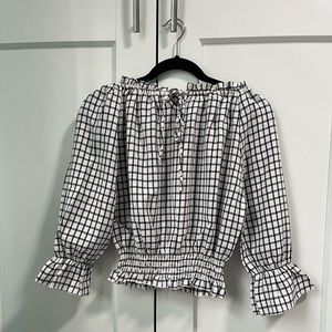 Checker patterned smocked waistband crop top